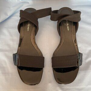Donald Pliner Black Fabric & Patent Leather Sandals 9.5 M